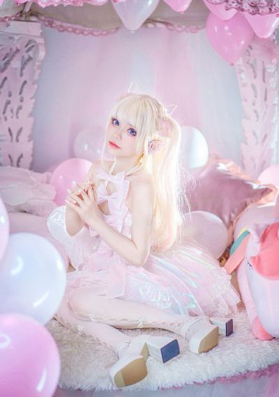 清纯校花屈辱戴上乳环_迅雷下载成事在人免费观看