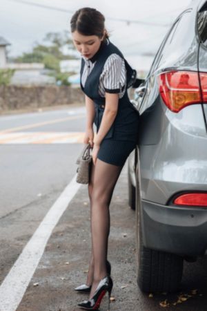 免费乱理伦片2021_158分钟完整版成长在线视频免费观看